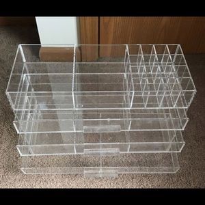 Acrylic makeup case